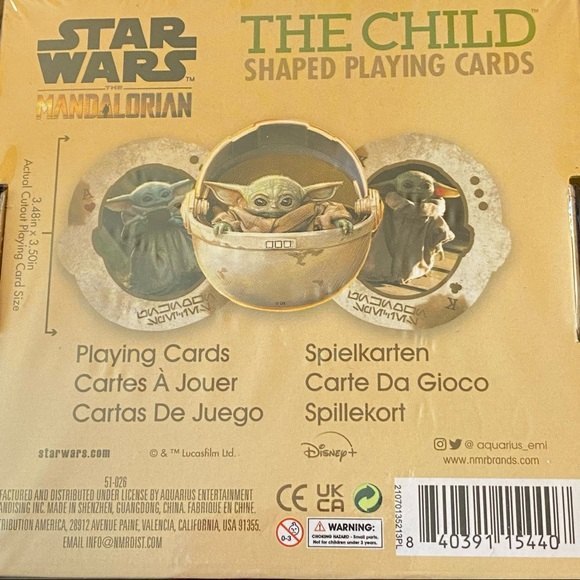 STAR WARS The Mandelorian THE CHILD shaped playing cards, NEW in wrapper - Picture 5 of 7